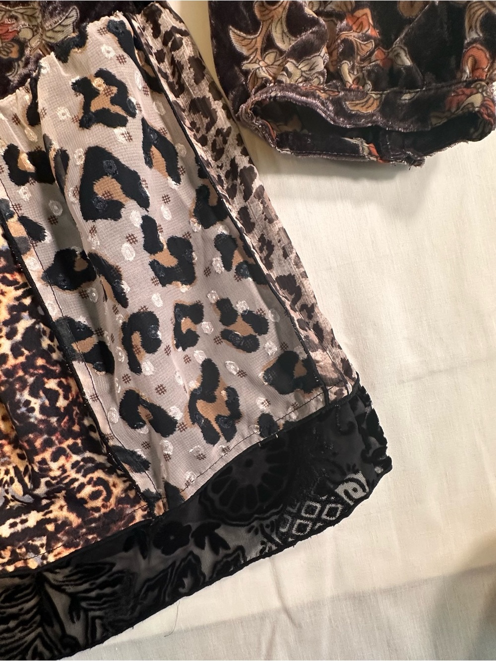 John Mark Velvet Embroidered Patchwork Tunic animal print BoHo country cottage - Picture 13 of 14